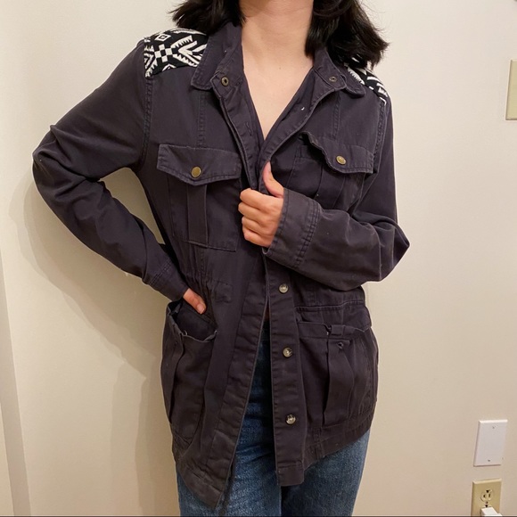 FOREVER 21 “Aztec Print” Utility Jacket - Picture 3 of 5